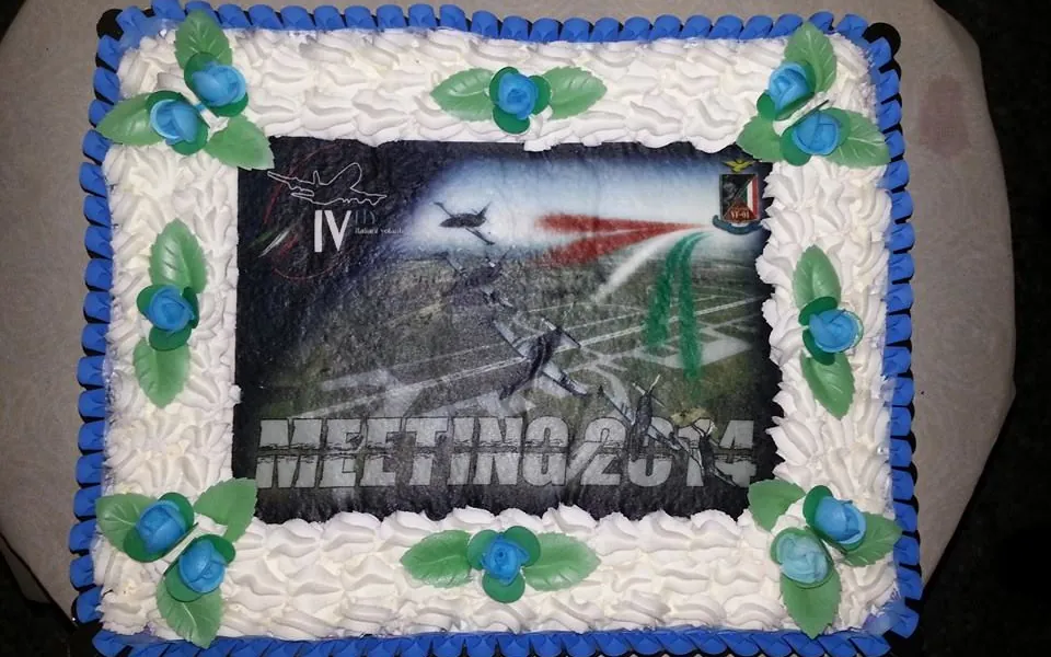 La torta del Meeting 2014 con il logo di Italiani Volanti